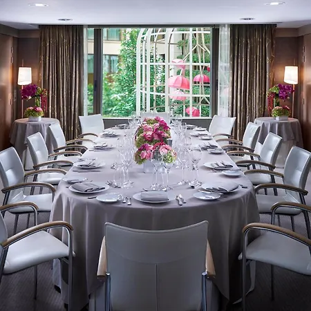Mandarin Oriental, Ξενοδοχείο 5*