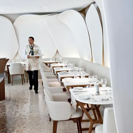 Ξενοδοχείο Mandarin Oriental, Παρίσι
