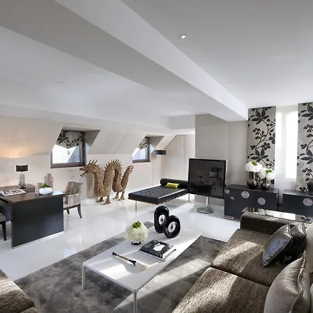 Mandarin Oriental, Ξενοδοχείο Παρίσι