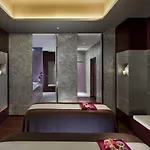 Mandarin Oriental, Otel