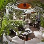 Mandarin Oriental, Otel 5*