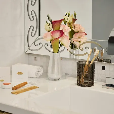 Mandarin Oriental,