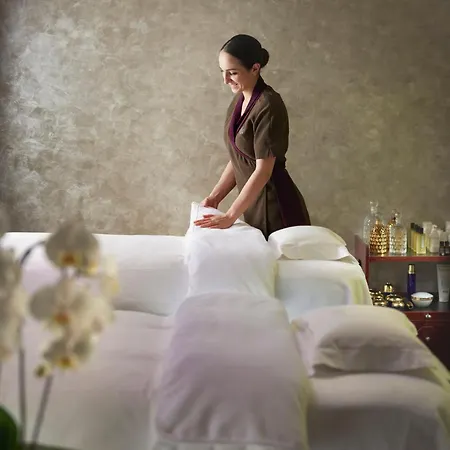 Mandarin Oriental,
