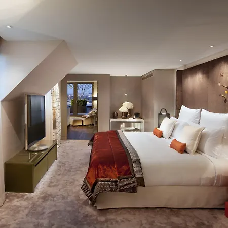 Hotel Mandarin Oriental, Parigi