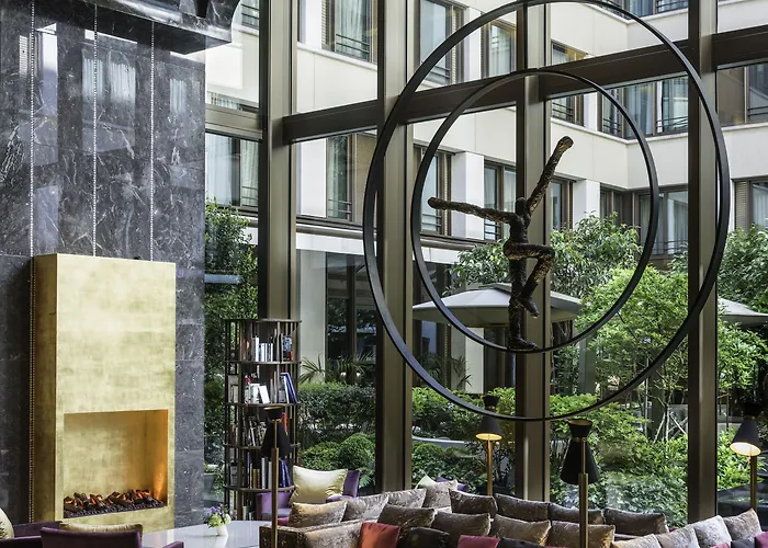 Mandarin Oriental,