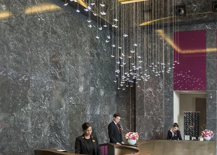 Mandarin Oriental, Ξενοδοχείο